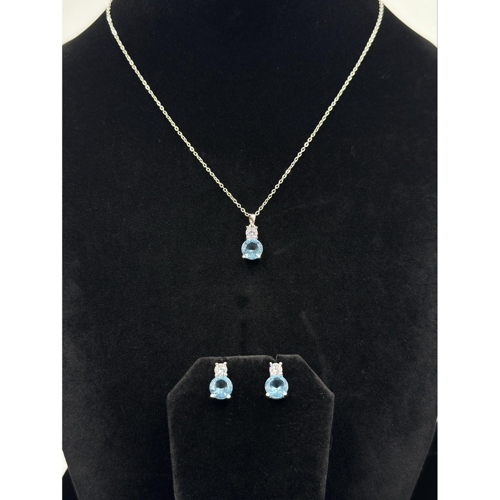 Silver‎ Tone Blue White Crystal Demi Parure Necklace Earrings Bridal Gift Set